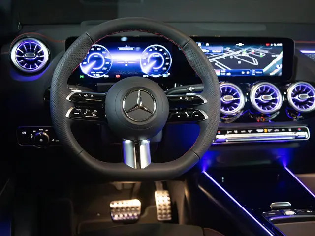 Mercedes-Benz EQA 250+ AMG Line 2024 Elektrisch 20