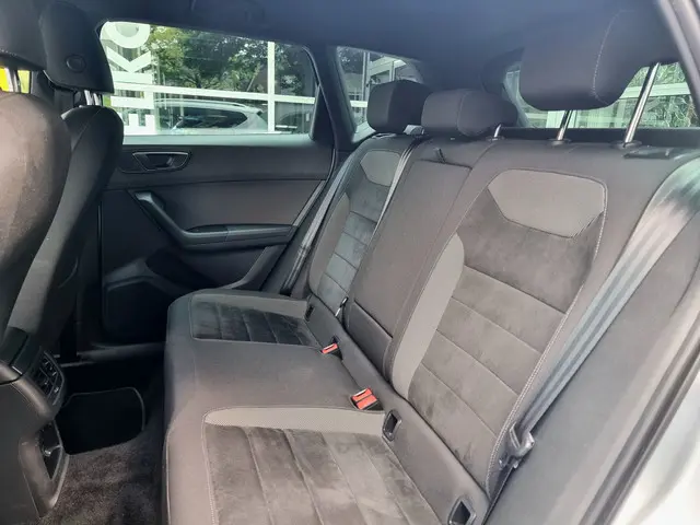 SEAT Ateca 1.4 EcoTSI Xcellence 2018 Benzine 13