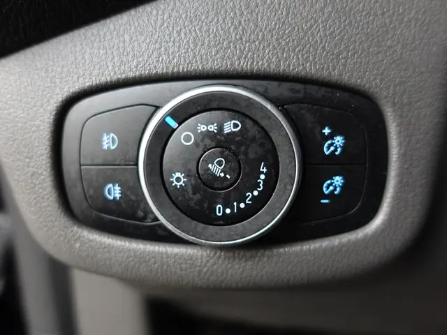Ford Transit Connect 1.5 Automaat L2 Trend 2023 Diesel 12