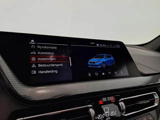 BMW 1 Serie 118i Executive Edition 2021 Benzine 29