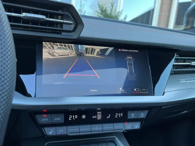 Audi A3 Limousine 35 TFSI 150pk 2024 Hybride Benzine 23