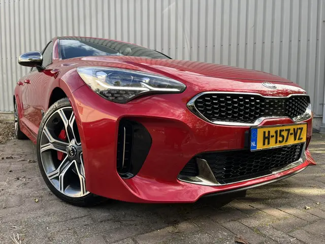 Kia Stinger 3.3 V6 T-GDI AWD GT 370PK 2019 Benzine 3