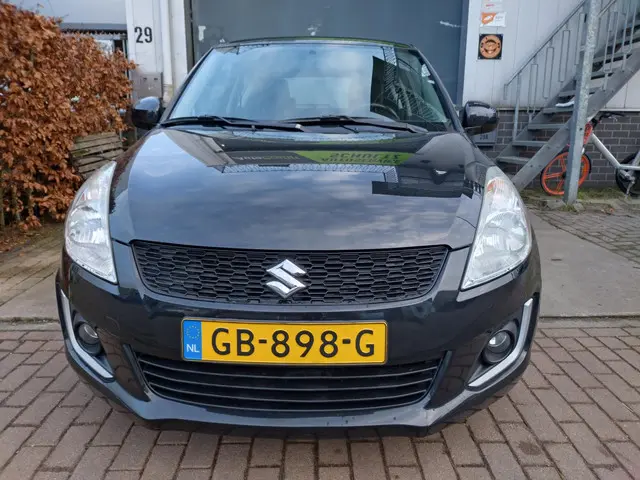Suzuki Swift 2