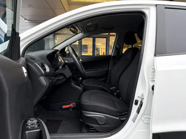 Hyundai i10 1.0i Premium 2019 Benzine 11