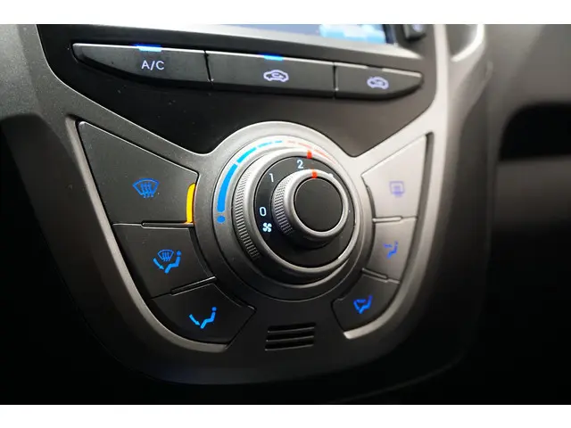 Hyundai ix20 1.6i i-Motion 2013 Benzine 24