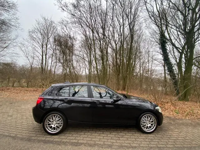 BMW 1 Serie 116i AUTOMAAT. LEDER 2013 Benzine 28