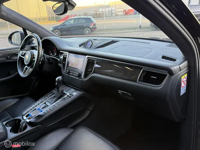 Porsche Macan 3.6 Turbo BOMVOL, NIEUWSTAAT 2016 Benzine 12