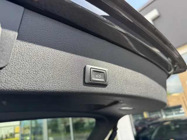 Audi e-tron 55 quattro S edition 2022 Elektrisch 15