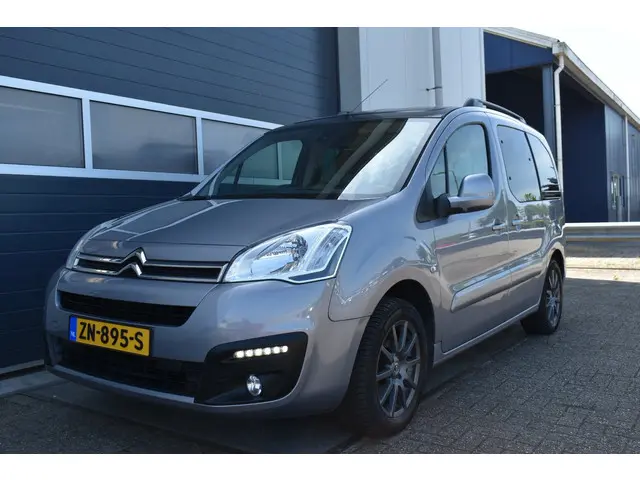 Citroën Berlingo 1.2 PureTech XTR 2016 Benzine