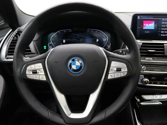 BMW iX3 80 kWh 2021 Elektrisch 15