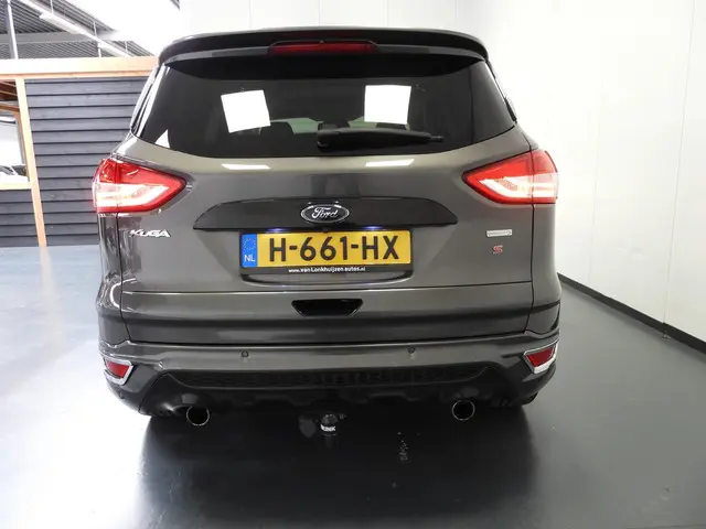 Ford Kuga 1.5 EcoBoost ST-Line Styling Pack 2015 Benzine 41