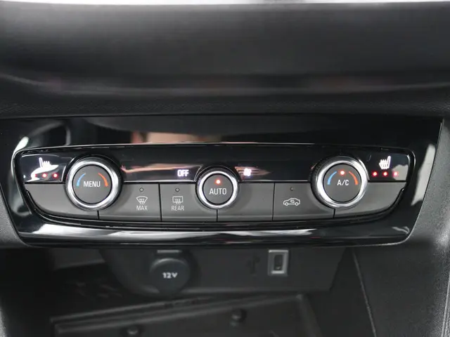 Opel Corsa 1.2 Turbo Hybrid GS 2025 Hybride Benzine 11