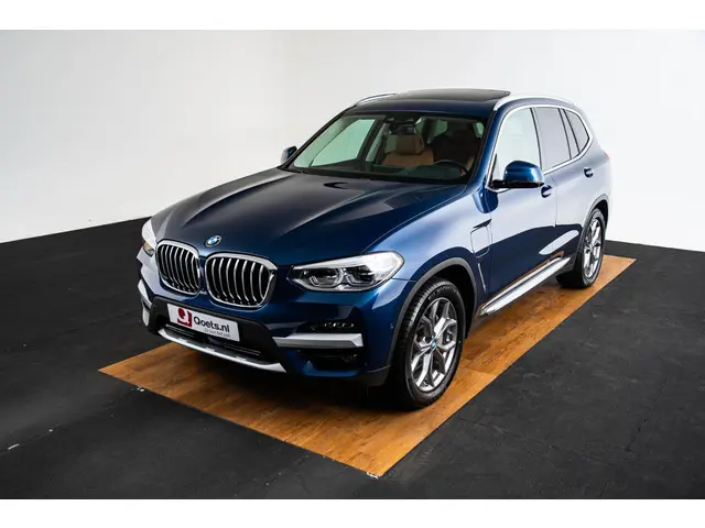 BMW X3 xDrive30e High Executive 2021 Hybride Benzine 6