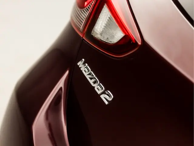 Mazda 2 1.5 Skyactiv-G GT-Luxury 2017 Benzine 30