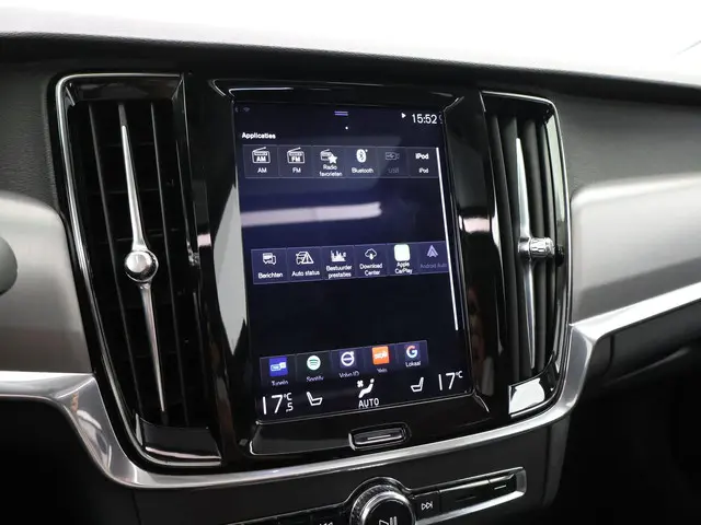 Volvo S90 2.0 T5 250PK MOMENTUM + SCHUIFDAK | 2018 Benzine 31