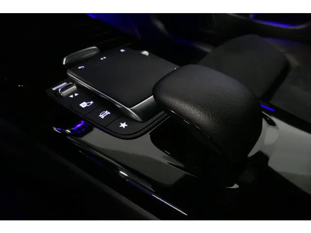 Mercedes-Benz CLA 250 e AMG Line 2023 Hybride Benzine 8