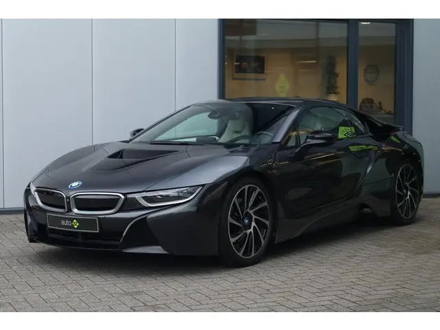 BMW i8 1.5 2015 Hybride Benzine 18