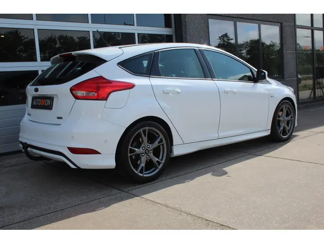 Ford Focus 1.0 ST-Line 126 Pk HB 2017 Benzine 7
