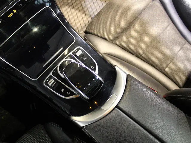 Mercedes-Benz GLC 250 4MATIC 2017 Benzine 14