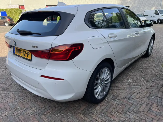 BMW 1 Serie 118i *Carplay*ECC*Garantie 2021 Benzine 5