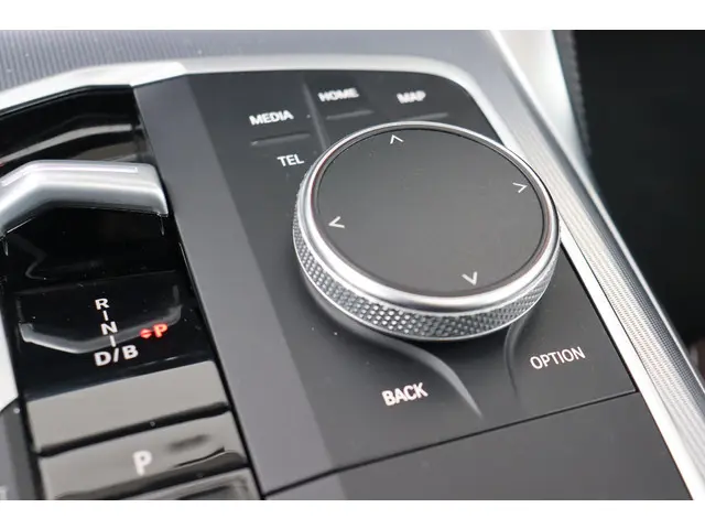 BMW i4 M50 High Executive 2023 Elektrisch 34