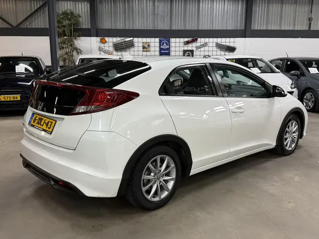 Honda Civic 1.4 Comfort // Ecc // LM velgen 2014 Benzine 3