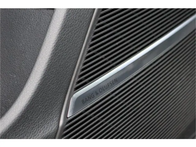 Audi Q8 50 TDI quattro S-Line | 2019 Hybride Diesel 35