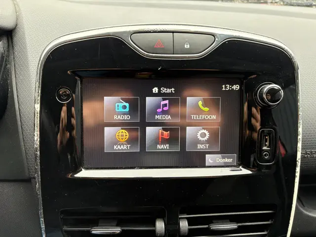 Renault Clio 0.9 TCe Dynamique 2013 Benzine 13