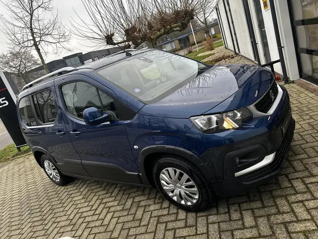 Peugeot Rifter 1.2 Puretech Allure 2019 Benzine 6