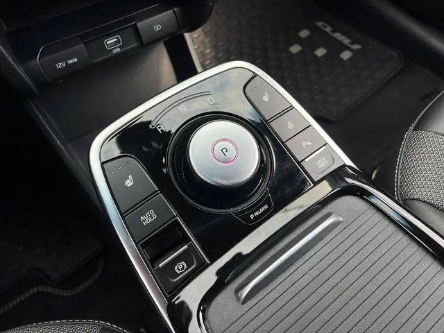 Kia e-Niro DynamicPlusLine 64 kWh 2021 Elektrisch 25