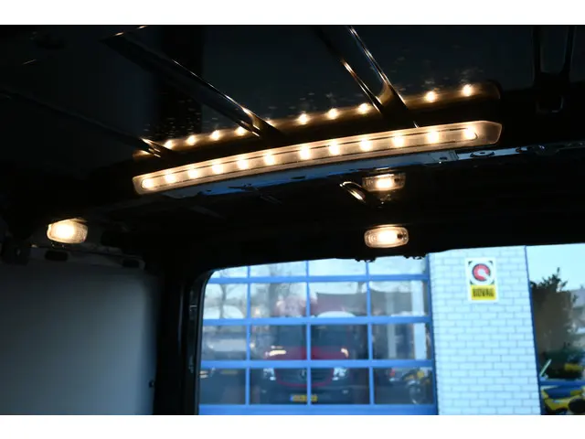 Mercedes-Benz Sprinter 214 CDI L1H1 FWD 2020 Diesel 13