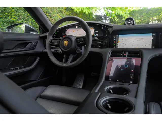 Porsche Taycan Sport Turismo GTS 2023 Elektrisch 10
