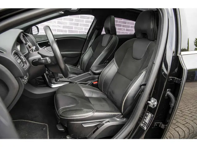 Volvo V40 1.5 T3 Polar+ Sport 2019 Benzine 6