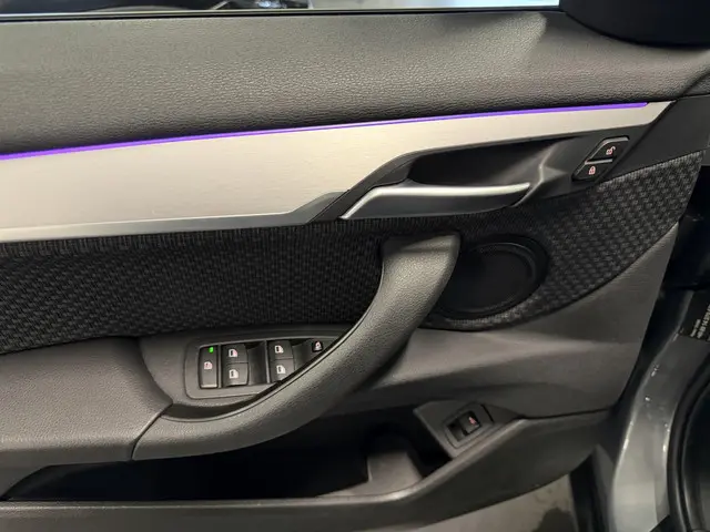 BMW X2 sDrive18i Nieuwstaat! 2022 Benzine 24