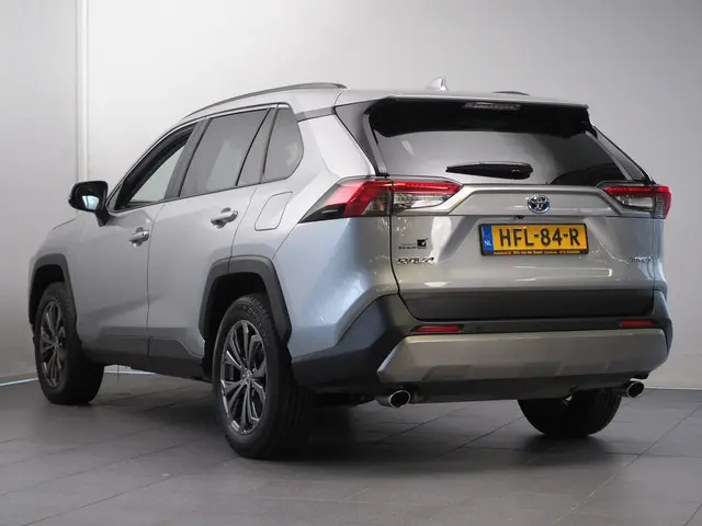 Toyota RAV4 2.5 Hybrid Executive 2024 Hybride Benzine 2