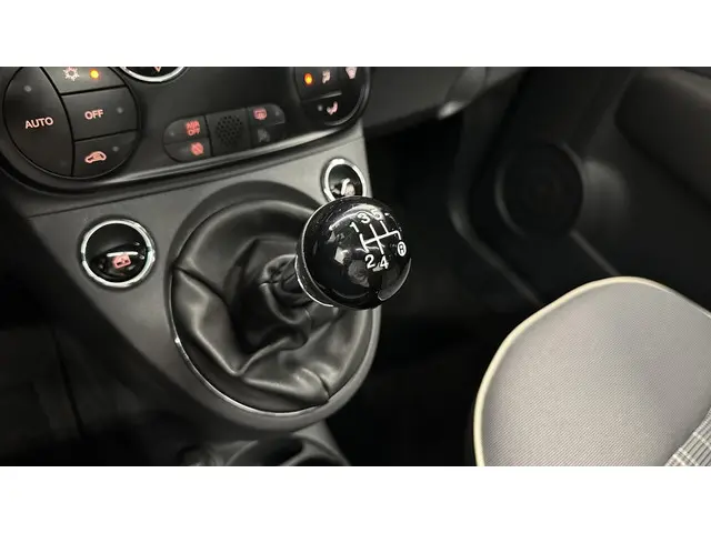 Fiat 500 0.9 TwinAir Turbo Holiday Edition 2016 Benzine 30