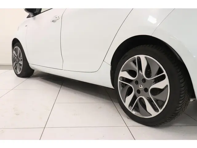 Renault ZOE R110 Bose 41 kWh (Accu huur) 2018 Elektrisch 19