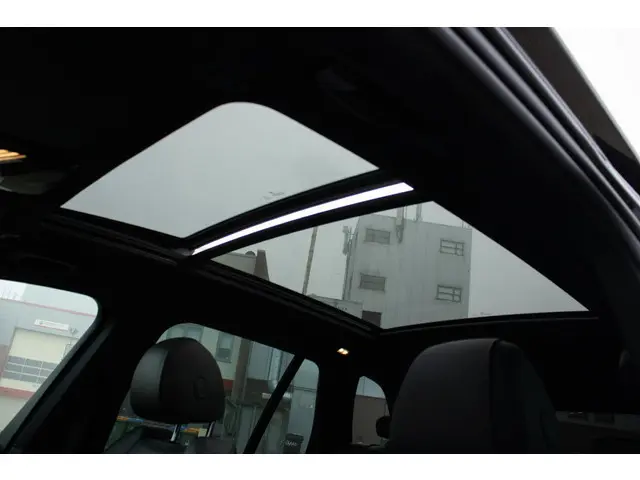 BMW X5 xDrive40i High Executive 2018 Benzine 12