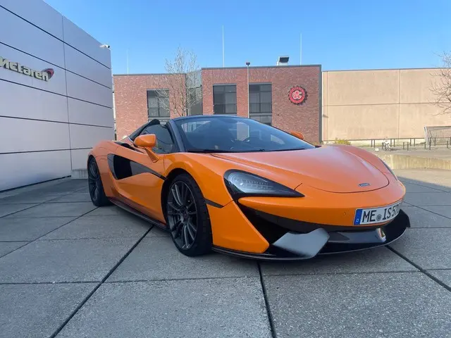 McLaren 570S Spider 570S Carbon Novitec 2018 Benzine 4