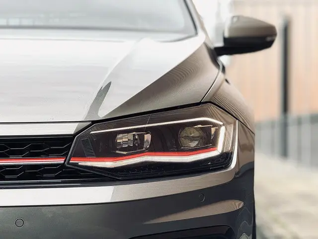 Volkswagen Polo 2.0 TSI GTI 2019 Benzine 25