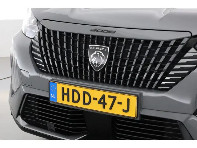 Peugeot 2008 1.2 PureTech 130 Allure 2024 Benzine 21