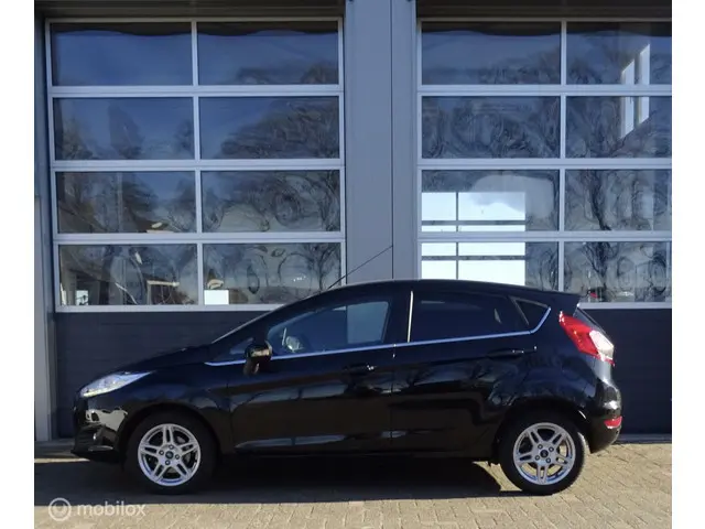 Ford Fiesta 1.0 Titanium 2013 Benzine 6