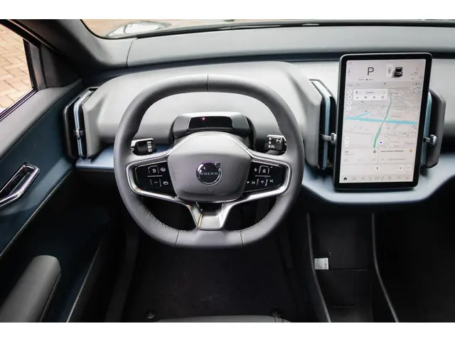 Volvo EX30 2