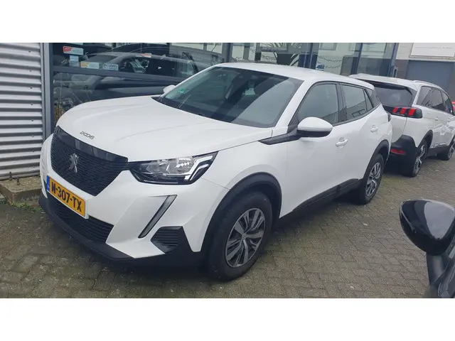 Peugeot 2008 1.2 PureTech Active 2021 Benzine 5