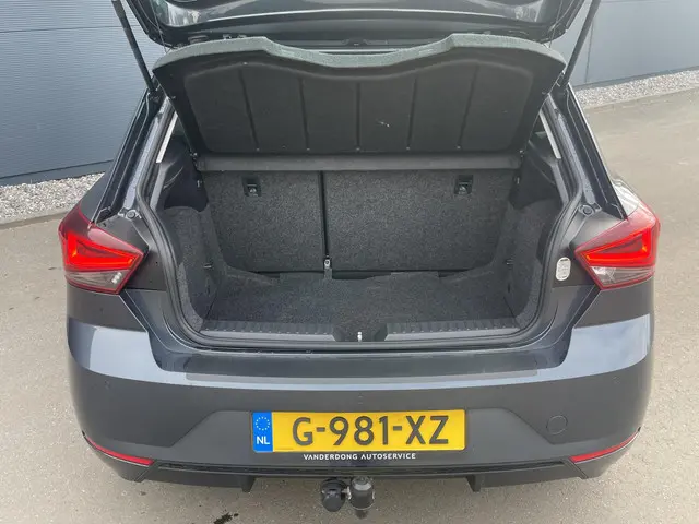 SEAT Ibiza 1.0 TSI Style Business Intense 2020 Benzine 20