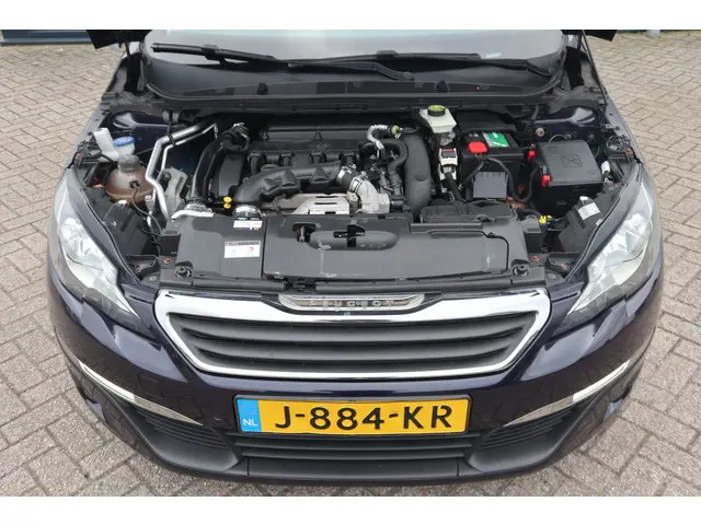 Peugeot 308 1.6 THP Active 2013 Benzine 12
