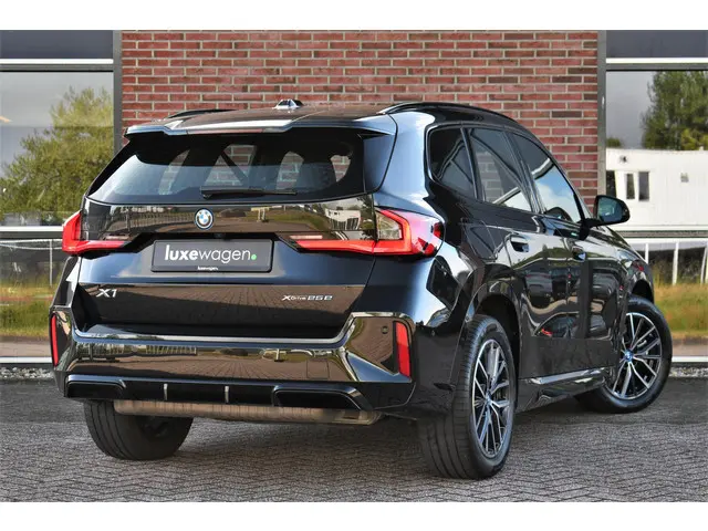 BMW X1 xDrive25e M-Sport 2024 Hybride Benzine 2
