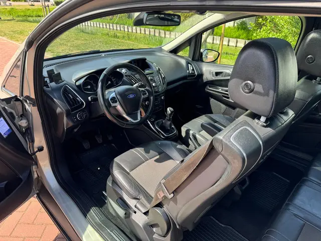 Ford B-MAX 1.0 EcoBoost Titanium 137.000 KM 2013 Benzine 17