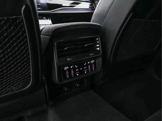 Audi RSQ8 4.0 TFSI Quattro 2021 Benzine 35