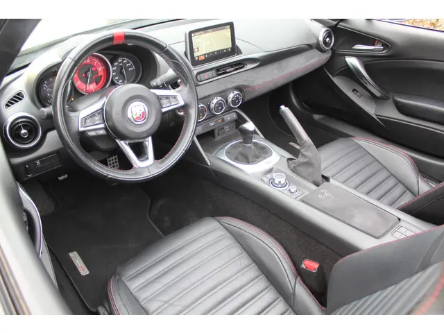 Abarth 124 Spider 1.4 Turbo 2017 Benzine 3